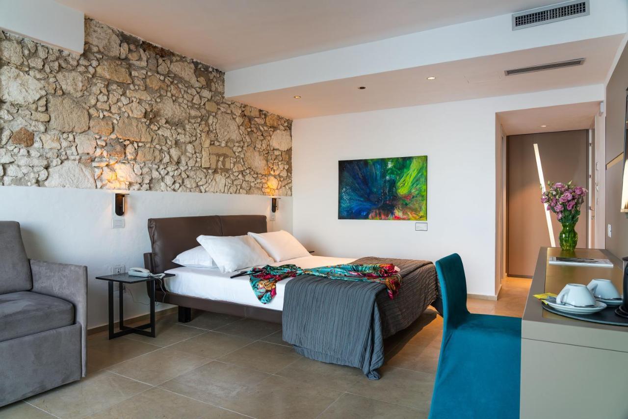 Re Dionisio Luxury Suites Сиракузы Экстерьер фото