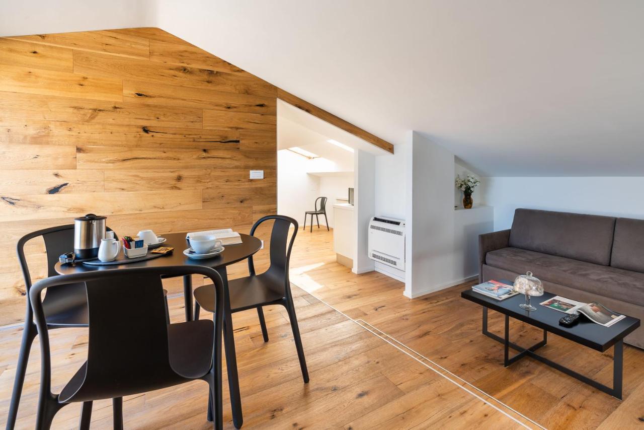 Re Dionisio Luxury Suites Сиракузы Экстерьер фото